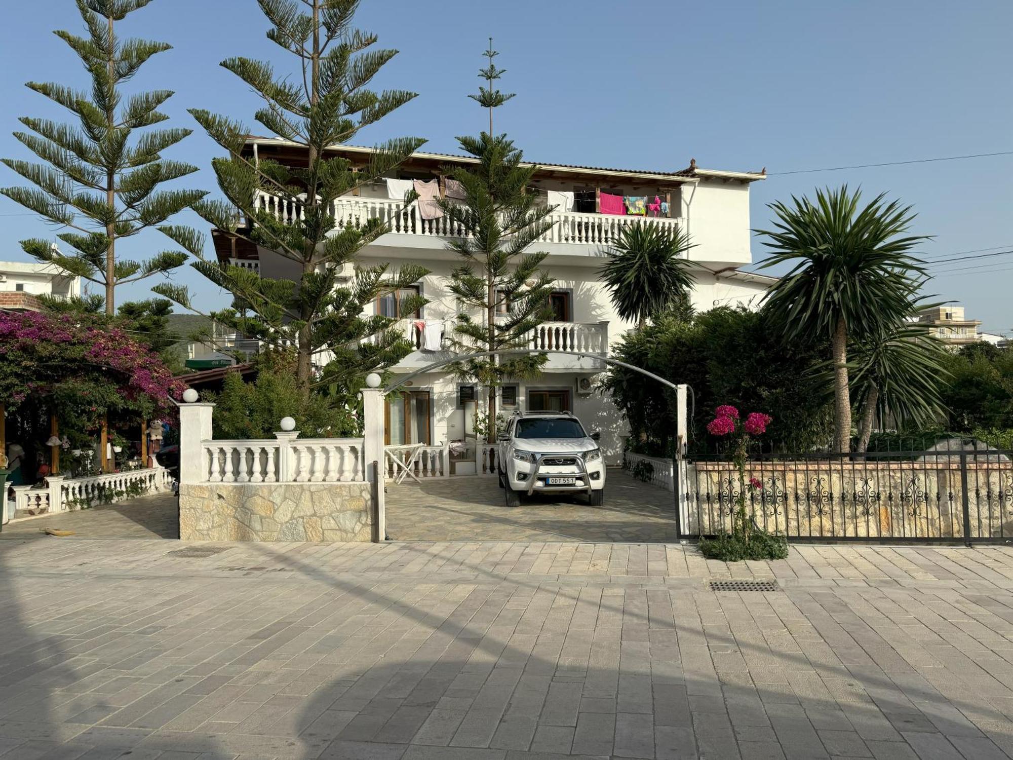 Garden Villa Veli Ксамил Экстерьер фото