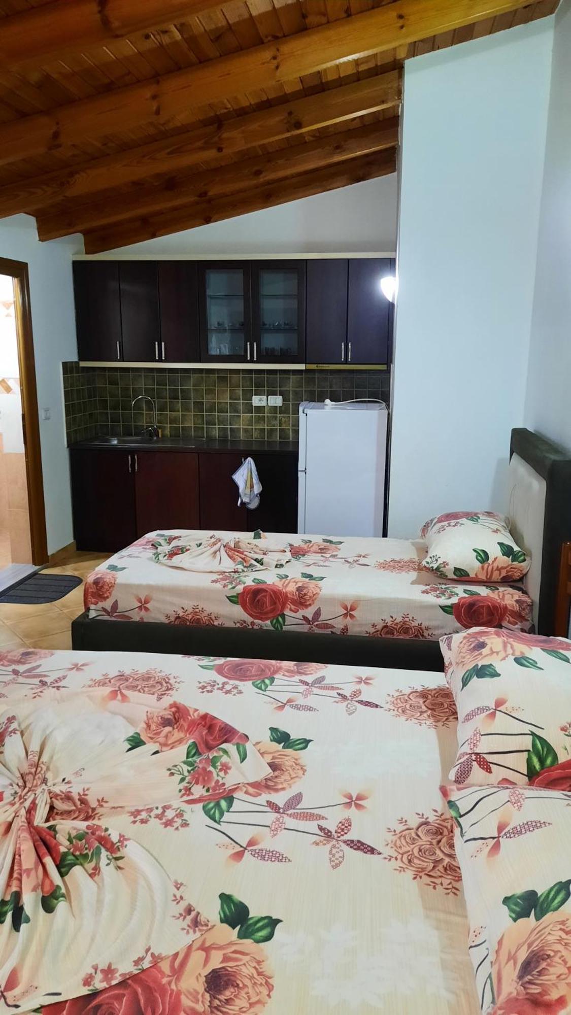 Garden Villa Veli Ксамил Экстерьер фото