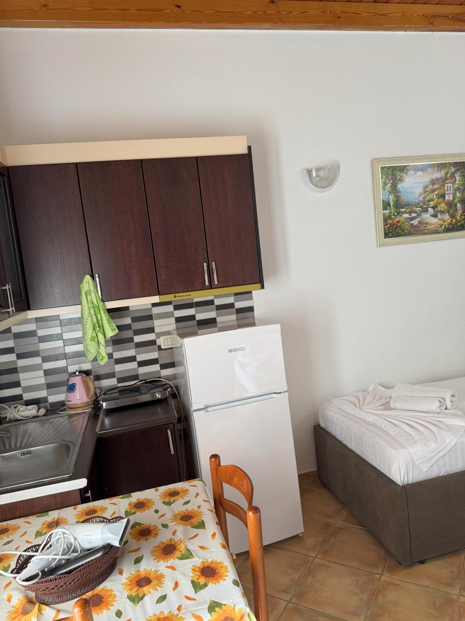 Garden Villa Veli Ксамил Номер фото